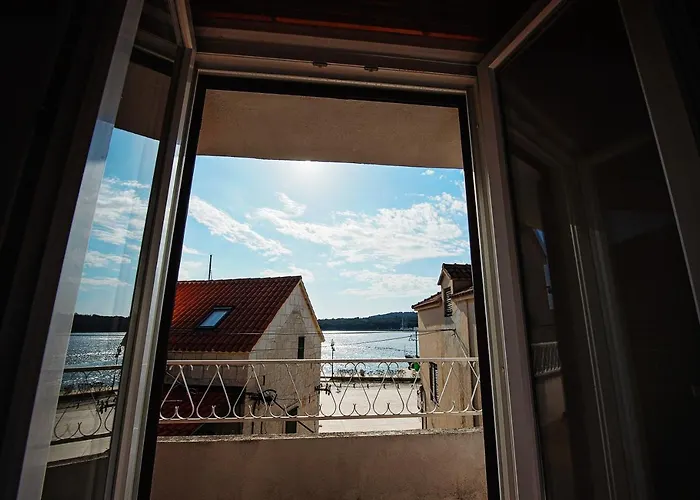 Vikendica Traditional Family In The Heart Of Dalmatia *