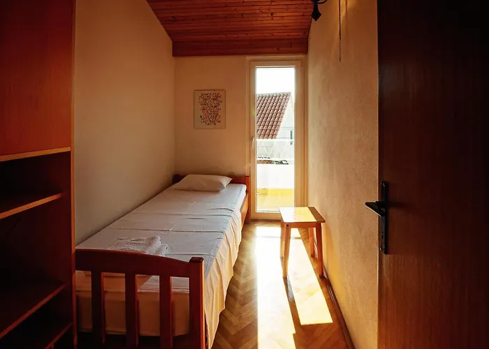 Traditional Family In The Heart Of Dalmatia * Rogoznica (Sibenik-Knin)